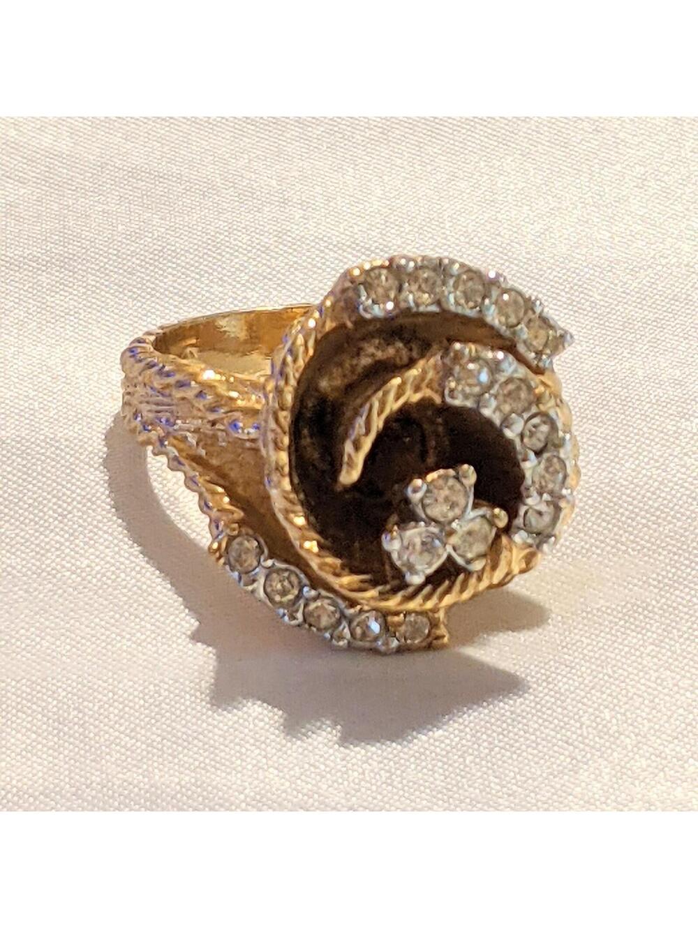 Vintage 18kt Yellow Gold Electroplate And CZ Cocktail Swirl Ring Size 5.75 EUC